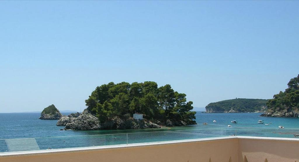 Utopia Parga Camera foto