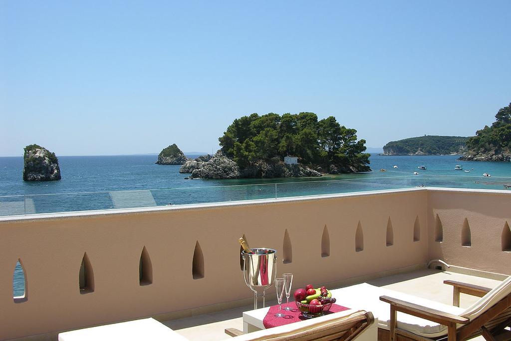 Utopia Parga Esterno foto